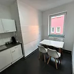 Zentrale 3zimmer Mit Stellplatz *