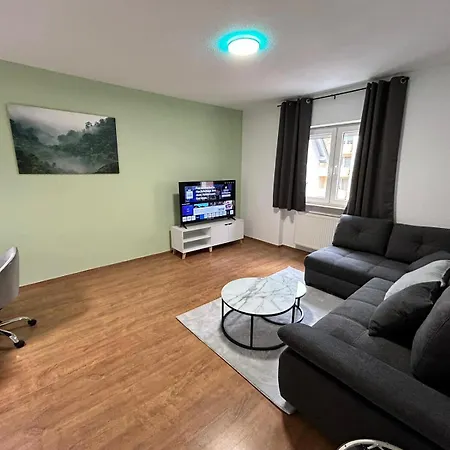 Zentrale 3zimmer Mit Stellplatz ハイルブロン
